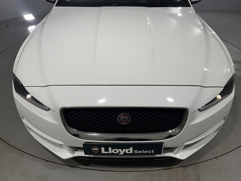 Used Jaguar XE 2017 for sale - 77789145: Photo 37