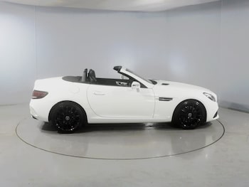 Used Mercedes-Benz SLC 2017 for sale - 77570167: Photo