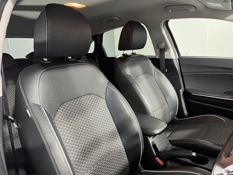 Used Kia Ceed 2023 for sale - 77762962: Photo 11