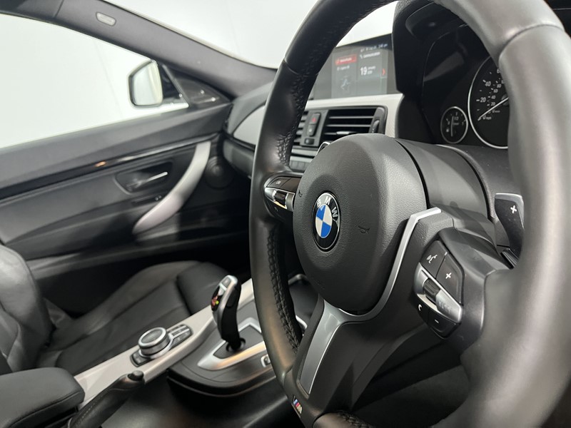 Used BMW 3 Series 2019 for sale - 77274381: Photo 23