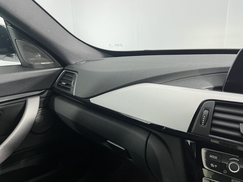 Used BMW 3 Series 2019 for sale - 77274381: Photo 27