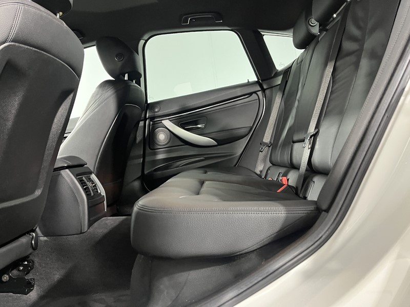 Used BMW 3 Series 2019 for sale - 77274381: Photo 37