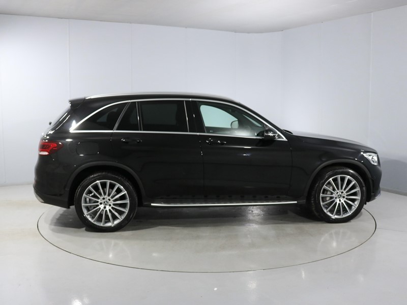 Used Mercedes-Benz GLC 2022 for sale - 77762958: Photo 3