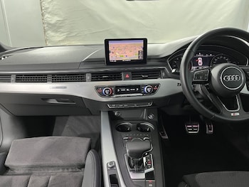 Used Audi A5 2017 for sale - 77248085: Photo