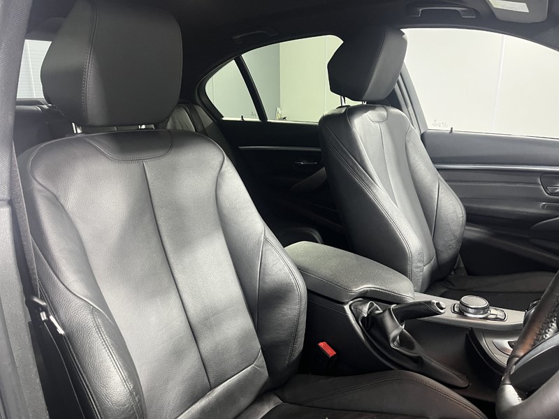 Used BMW 3 Series 2018 for sale - 76981527: Photo 11