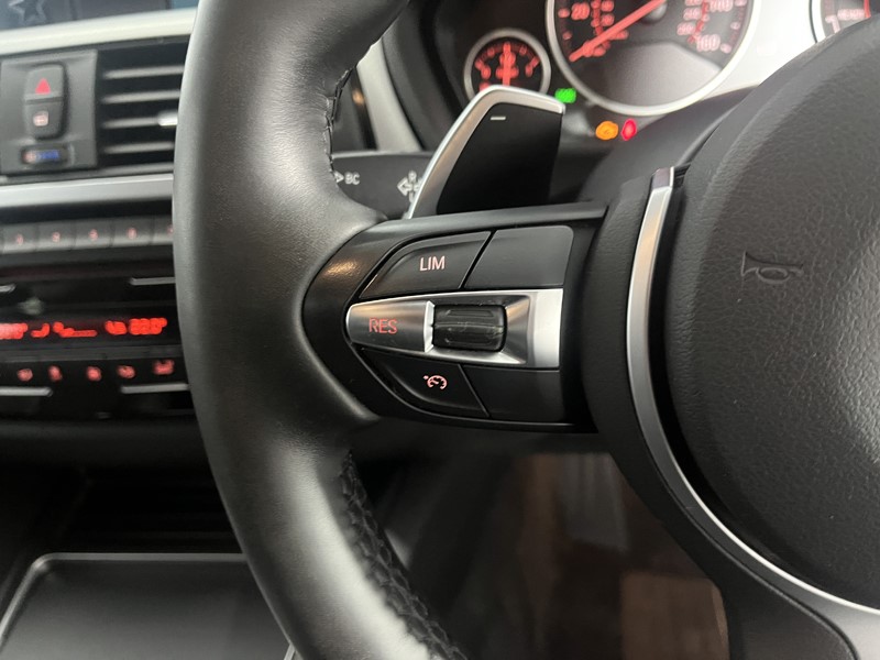 Used BMW 3 Series 2018 for sale - 76981527: Photo 24