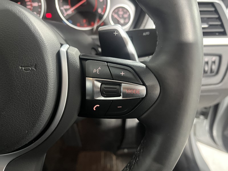 Used BMW 3 Series 2018 for sale - 76981527: Photo 25