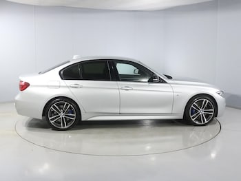 Used BMW 3 Series 2018 for sale - 76981527: Photo