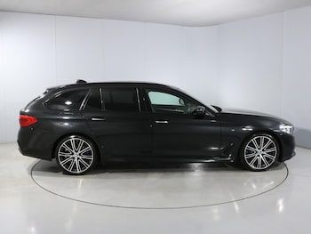 Used BMW 5 Series 2018 for sale - 78239643: Photo