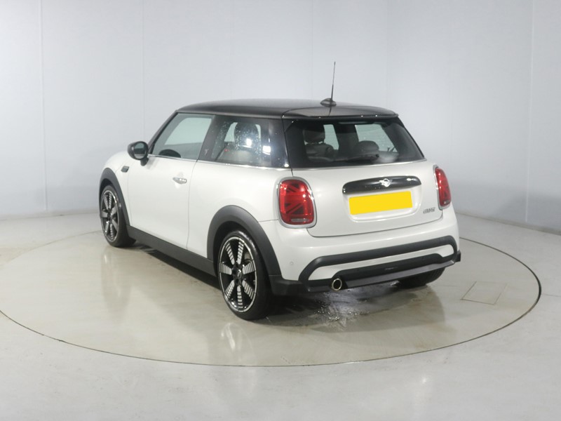 Used MINI Hatch 2022 for sale - 77282573: Photo 2