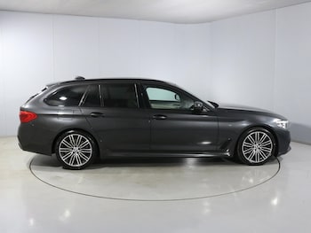 Used BMW 5 Series 2020 for sale - 79614486: Photo