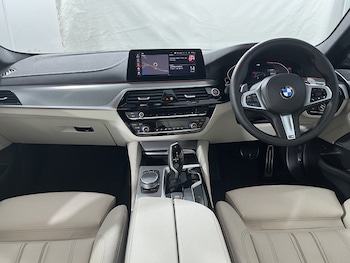 Used BMW 5 Series 2020 for sale - 79614486: Photo