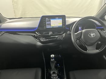 Used Toyota C-HR 2020 for sale - 79865060: Photo