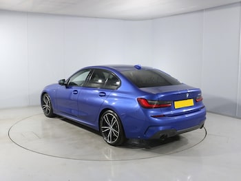 Used BMW 3 Series 2019 for sale - 77930983: Photo