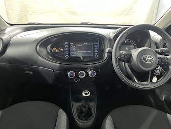 Used Toyota Aygo X 2023 for sale - 79287221: Photo