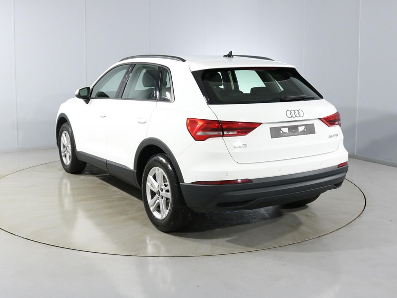Used Audi Q3 2022 for sale - 77665200: Photo 2