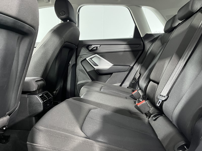 Used Audi Q3 2022 for sale - 77665200: Photo 31