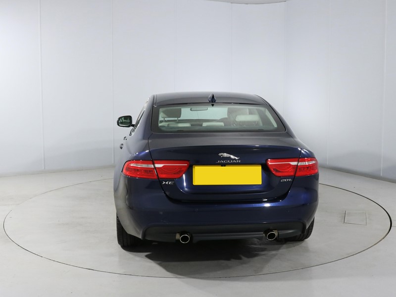 Used Jaguar XE 2017 for sale - 78025624: Photo 15