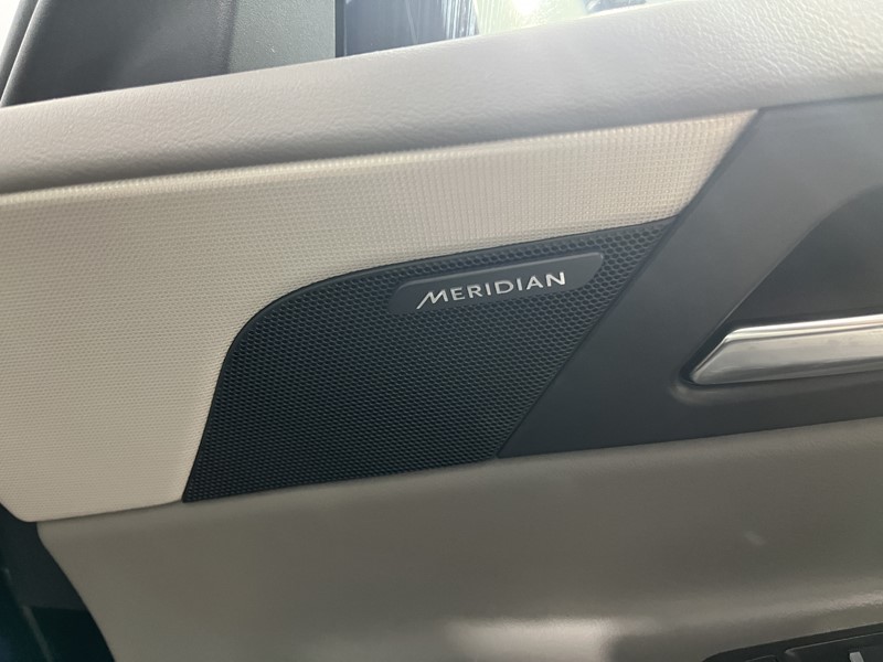 Used Jaguar XE 2017 for sale - 78025624: Photo 21