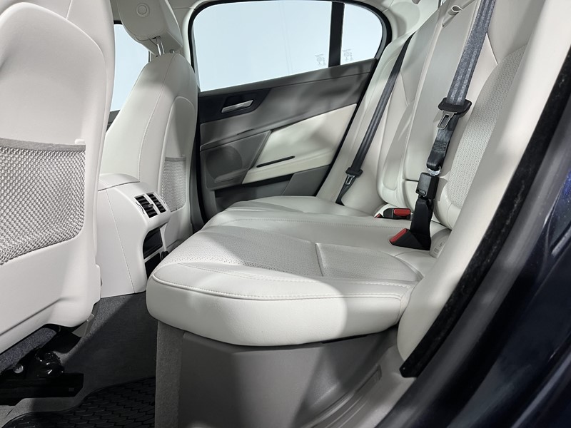 Used Jaguar XE 2017 for sale - 78025624: Photo 35