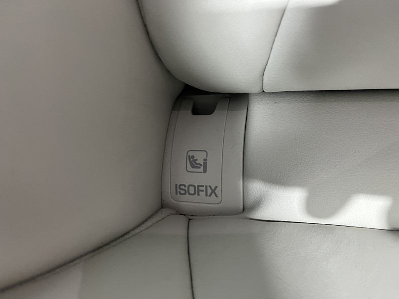 Used Jaguar XE 2017 for sale - 78025624: Photo 37