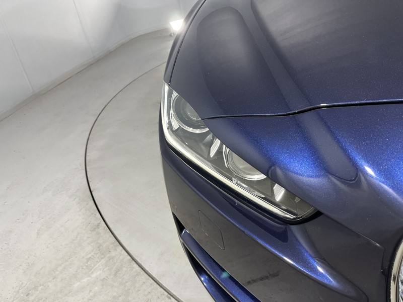 Used Jaguar XE 2017 for sale - 78025624: Photo 39