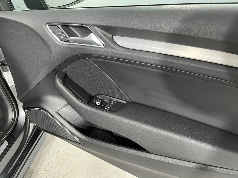 Used Audi A3 2017 for sale - 76982080: Photo 19