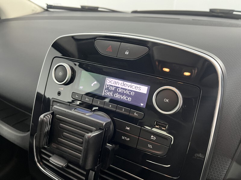 Used Renault Clio 2019 for sale - 77675523: Photo 25