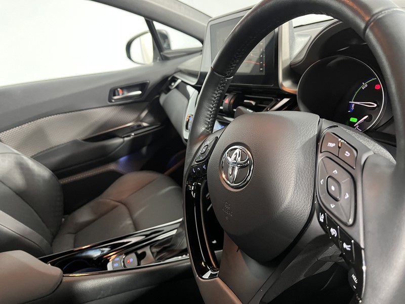 Used Toyota C-HR 2023 for sale - 76981865: Photo 22