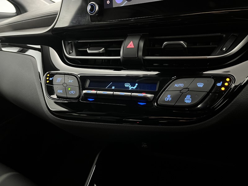 Used Toyota C-HR 2023 for sale - 76981865: Photo 29