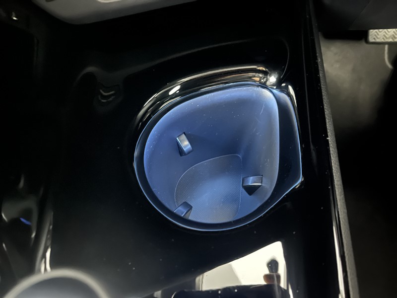 Used Toyota C-HR 2023 for sale - 76981865: Photo 30