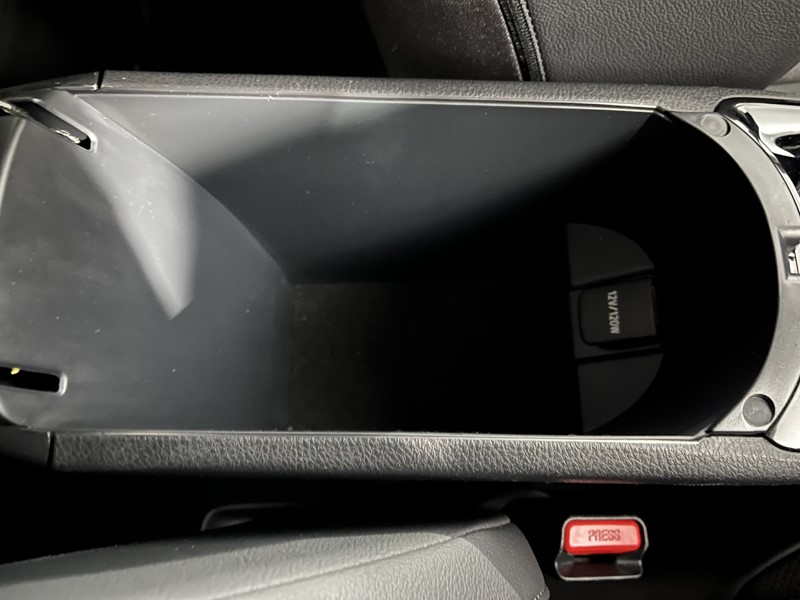 Used Toyota C-HR 2023 for sale - 76981865: Photo 31