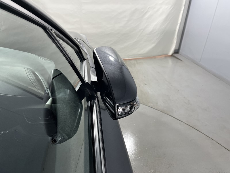 Used Toyota C-HR 2023 for sale - 76981865: Photo 37