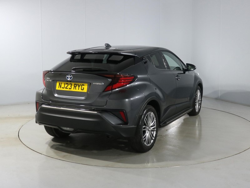 Used Toyota C-HR 2023 for sale - 76981865: Photo 42