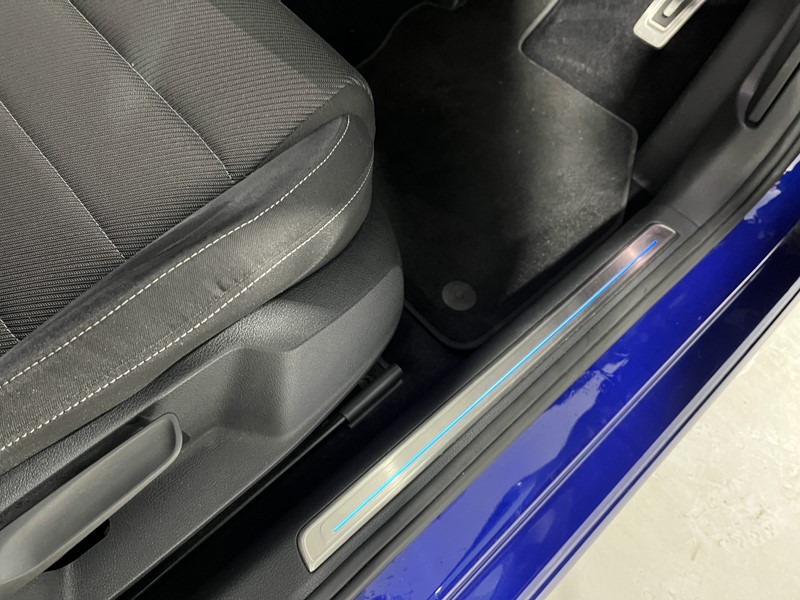 Used Volkswagen Golf 2018 for sale - 77602045: Photo 20