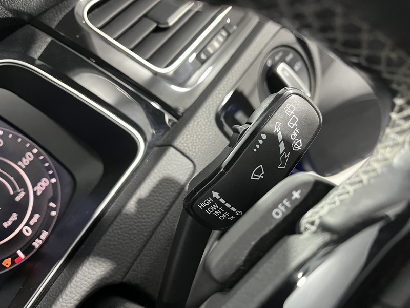 Used Volkswagen Golf 2018 for sale - 77602045: Photo 26