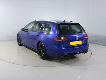 Used Volkswagen Golf 2018 for sale - 77602045: Photo