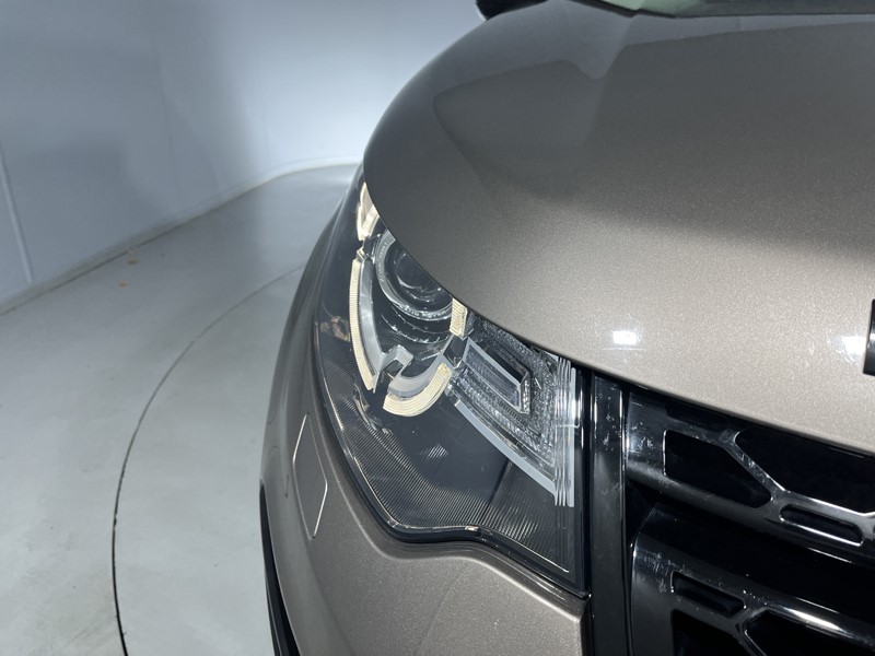 Used Land Rover Discovery Sport 2017 for sale - 76980981: Photo 37