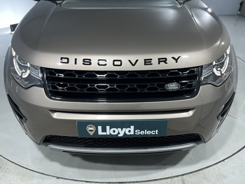 Used Land Rover Discovery Sport 2017 for sale - 76980981: Photo 38