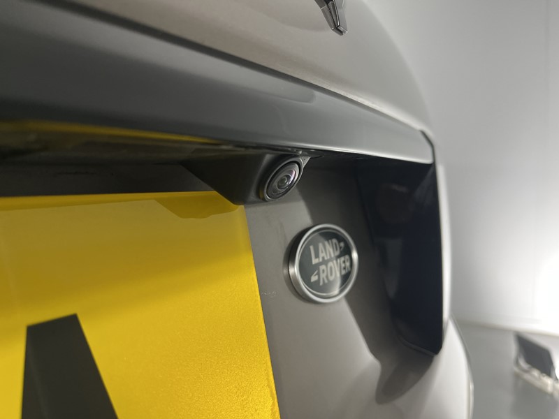 Used Land Rover Discovery Sport 2017 for sale - 76980981: Photo 41