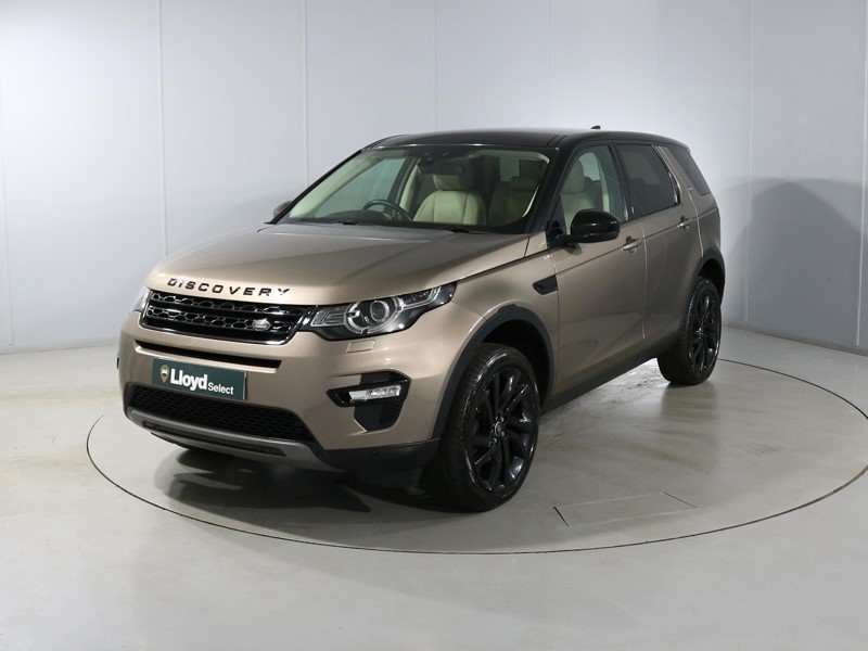 Used Land Rover Discovery Sport 2017 for sale - 76980981: Photo 43