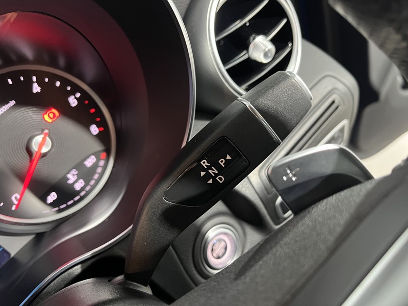 Used Mercedes-Benz GLC 2021 for sale - 76981779: Photo 10