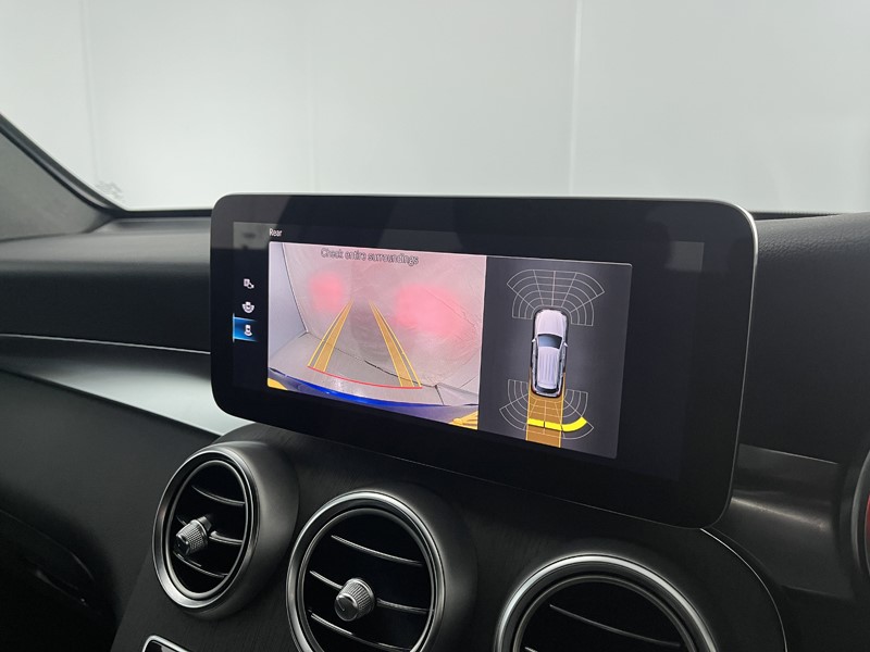 Used Mercedes-Benz GLC 2021 for sale - 76981779: Photo 18