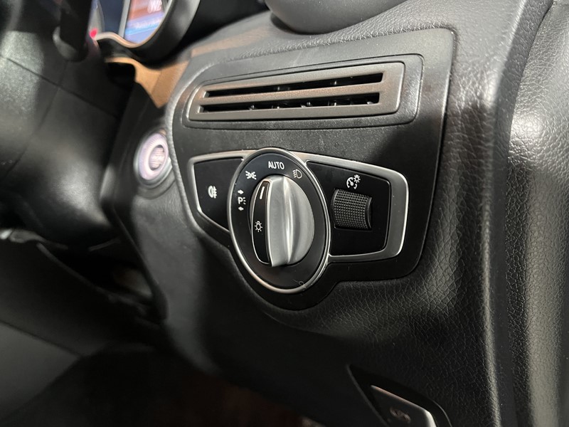 Used Mercedes-Benz GLC 2021 for sale - 76981779: Photo 22