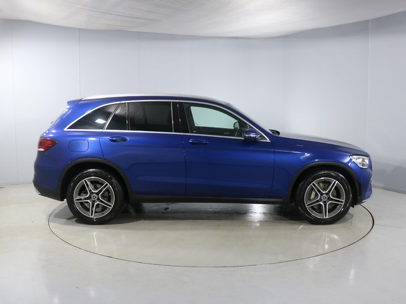 Used Mercedes-Benz GLC 2021 for sale - 76981779: Photo 3