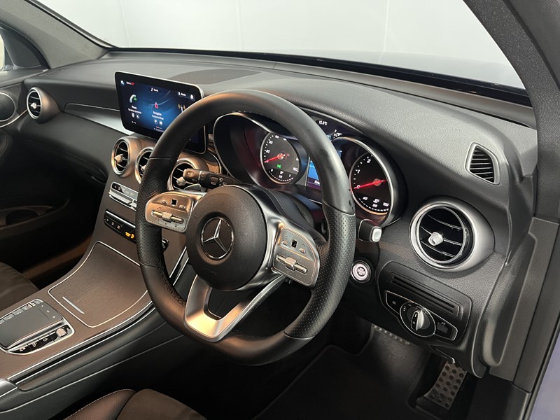 Used Mercedes-Benz GLC 2021 for sale - 76981779: Photo 6