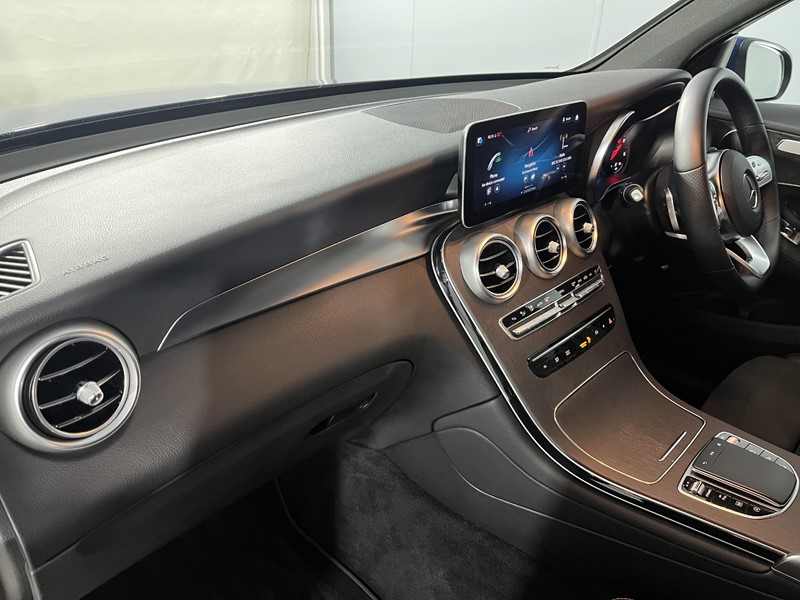 Used Mercedes-Benz GLC 2021 for sale - 76981779: Photo 7