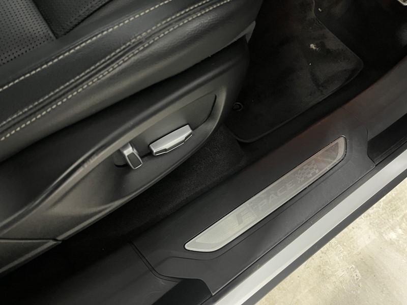 Used Jaguar F-Pace 2020 for sale - 77225272: Photo 20