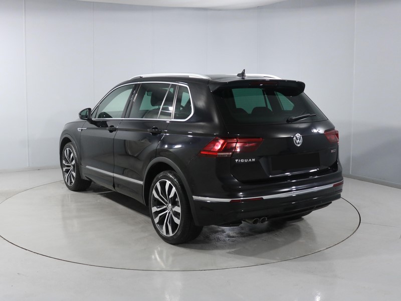 Used Volkswagen Tiguan 2019 for sale - 77233672: Photo 2