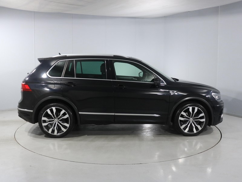 Used Volkswagen Tiguan 2019 for sale - 77233672: Photo 3